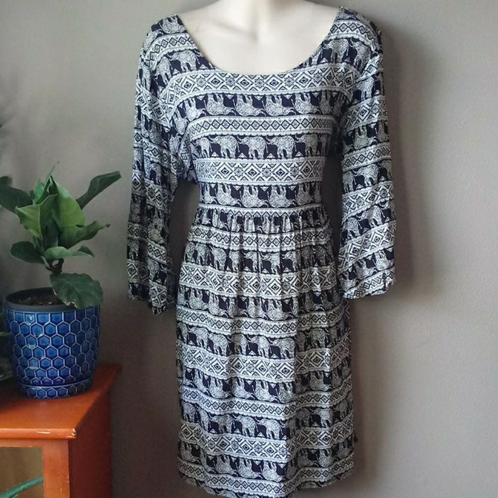 🌜Elephant print dress part of the pick 3 sale